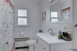 20 S Corabelle Ave, Lodi, NJ 07644 - Photo 20