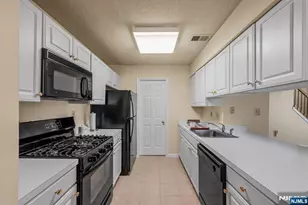 159 Market Street 1411, Newark, NJ 07103 - Photo 6