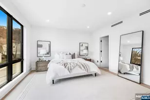 25 Garden Pl A, Edgewater, NJ 07020 - Photo 18