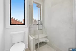25 Garden Pl A, Edgewater, NJ 07020 - Photo 24