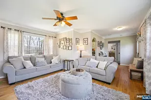 9 Cottonwood Ct, Hardyston Township, NJ 07460 - Photo 8