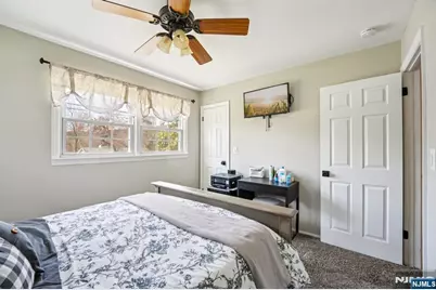 9 Cottonwood Court, Hardyston Township, NJ 07460 - Photo 18