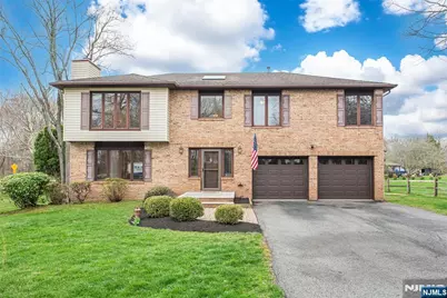 1 Old Timbers Court, Roxbury Township, NJ 07847 - Photo 2