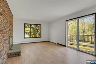 24 Deerhaven Ln, Jefferson Township, NJ 07435 - Photo 14