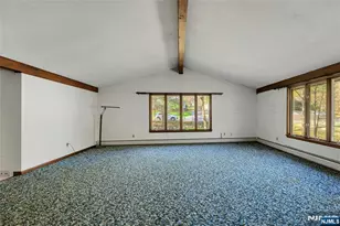 24 Deerhaven Ln, Jefferson Township, NJ 07435 - Photo 8
