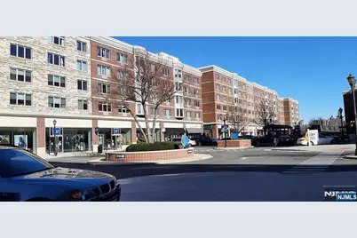 2301 City Place, Edgewater, NJ 07020 - Photo 2