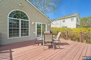 321 Kenilworth Rd, Ridgewood, NJ 07450 - Photo 36