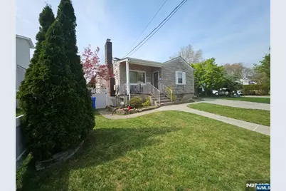 431 Terhune Avenue, Paramus, NJ 07652 - Photo 4