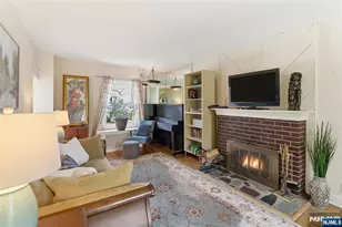 64 Davis Ave, Hackensack, NJ 07601 - Photo 6