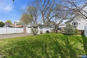64 Davis Ave, Hackensack, NJ 07601 - Photo 32