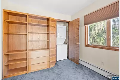 70 Harrison Lane, Bloomingdale, NJ 07403 - Photo 26