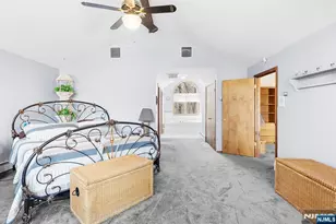 70 Harrison Ln, Bloomingdale, NJ 07403 - Photo 22