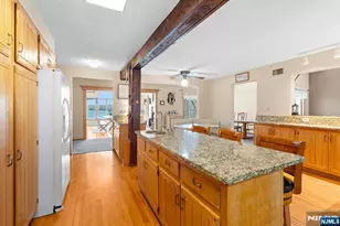 70 Harrison Ln, Bloomingdale, NJ 07403 - Photo 18