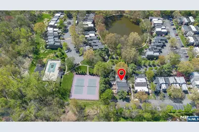 342 Pond Court 9C #9C, Washington Township, NJ 07676 - Photo 18