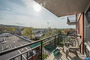 300 Main Street 704, Little Falls Township, NJ 07424 - Photo 8