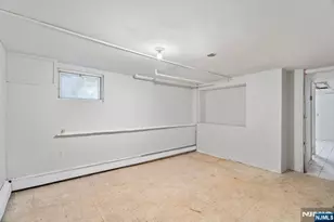 80 Pennington St, Paterson, NJ 07501 - Photo 22
