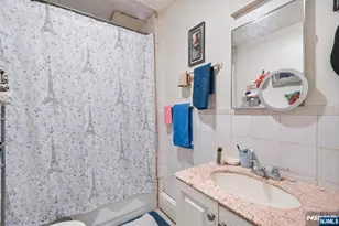 80 Pennington St, Paterson, NJ 07501 - Photo 16