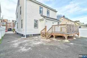 150 Hansbury Ave, Newark, NJ 07112 - Photo 32