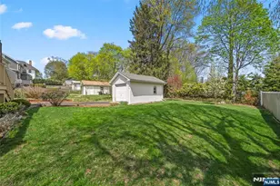 77 Oakdene Ave, Teaneck Township, NJ 07666 - Photo 30