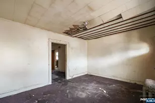 1024 Julia St, Elizabeth, NJ 07201 - Photo 28