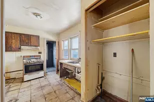 1024 Julia St, Elizabeth, NJ 07201 - Photo 10