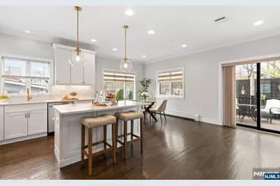 519 Walnut Street, Fort Lee, NJ 07024 - Photo 14