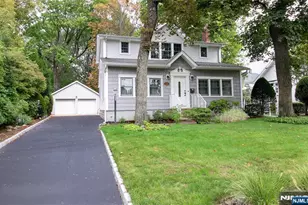 314 Knickerbocker Rd, Tenafly, NJ 07670 - Photo 2