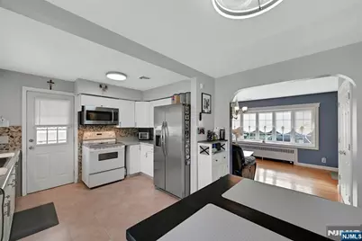 345 Grove Street, New Milford, NJ 07646 - Photo 8