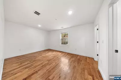 420 18th Avenue, Newark, NJ 07108 - Photo 16
