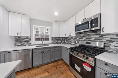420 18th Avenue, Newark, NJ 07108 - Photo 8