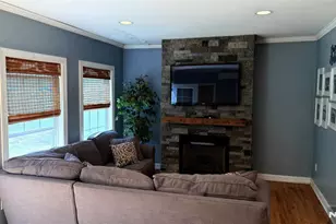 40 Strathmore Terrace, Saddle Brook Township, NJ 07663 - Photo 10