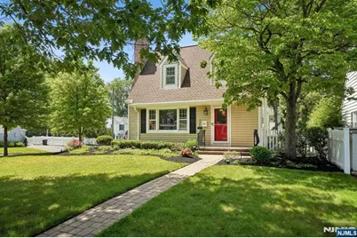 428 Fairfield Avenue, Ridgewood, NJ 07450 - Photo 38