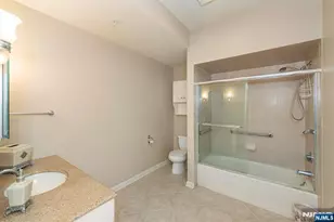 375 Rifle Camp Road 202, Woodland Park, NJ 07424 - Photo 10