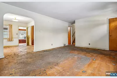 22 Springbrook Road, Livingston, NJ 07039 - Photo 6