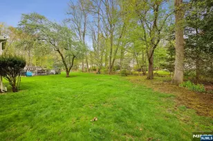 22 Springbrook Rd, Livingston, NJ 07039 - Photo 24