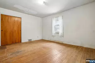 22 Springbrook Rd, Livingston, NJ 07039 - Photo 18