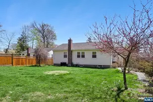 39 Glen Ave, Millburn, NJ 07041 - Photo 20