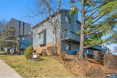 114 Pennington Avenue 20 #20, Passaic, NJ 07055 - Photo 24