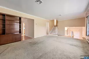 62 Martis Ave, Ramsey, NJ 07446 - Photo 8