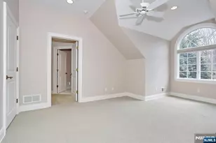 285 E Saddle River Rd, Upper Saddle River, NJ 07458 - Photo 34