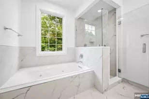 11 Gabriel Ct 11, Paramus, NJ 07652 - Photo 26