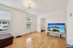 365 Highland St, Englewood, NJ 07631 - Photo 8