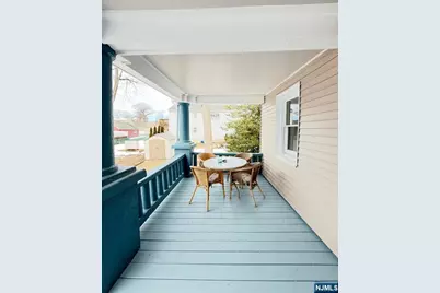 80 Roosevelt Avenue, Bergenfield, NJ 07621 - Photo 20