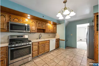 109 Dogwood Court, Westwood, NJ 07675 - Photo 8