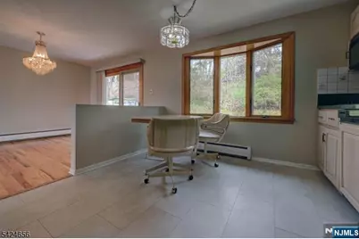 1006 Black Oak Ridge Road, Wayne, NJ 07470 - Photo 18