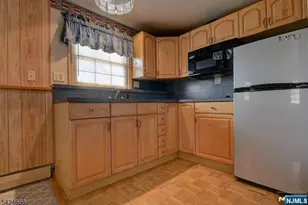 1006 Black Oak Ridge Rd, Wayne, NJ 07470 - Photo 22