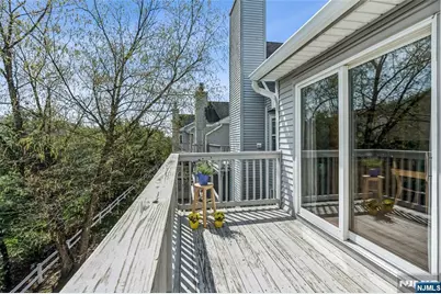 8 Quartz Lane, Paterson, NJ 07501 - Photo 32