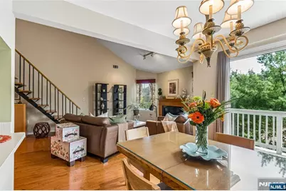8 Quartz Lane, Paterson, NJ 07501 - Photo 6