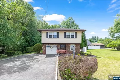 623 Hillsdale Avenue, Hillsdale, NJ 07642 - Photo 24