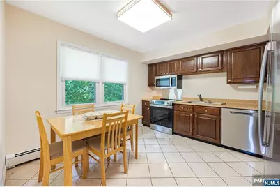 623 Hillsdale Avenue, Hillsdale, NJ 07642 - Photo 12